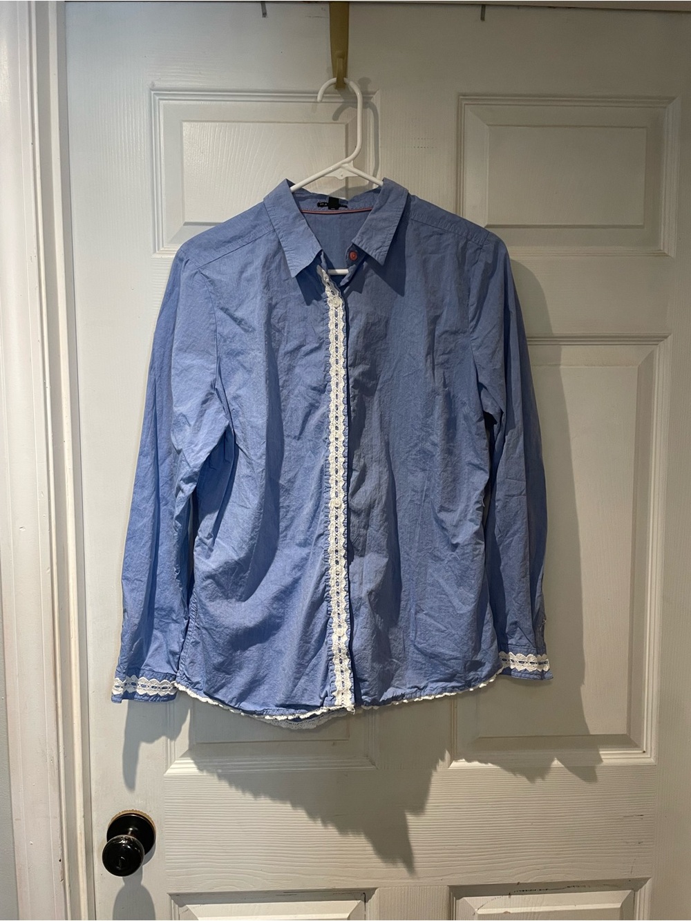 Hannah Blue Long-Sleeve Button-Down Shirt with Lace Trim 100% Cotton Medium